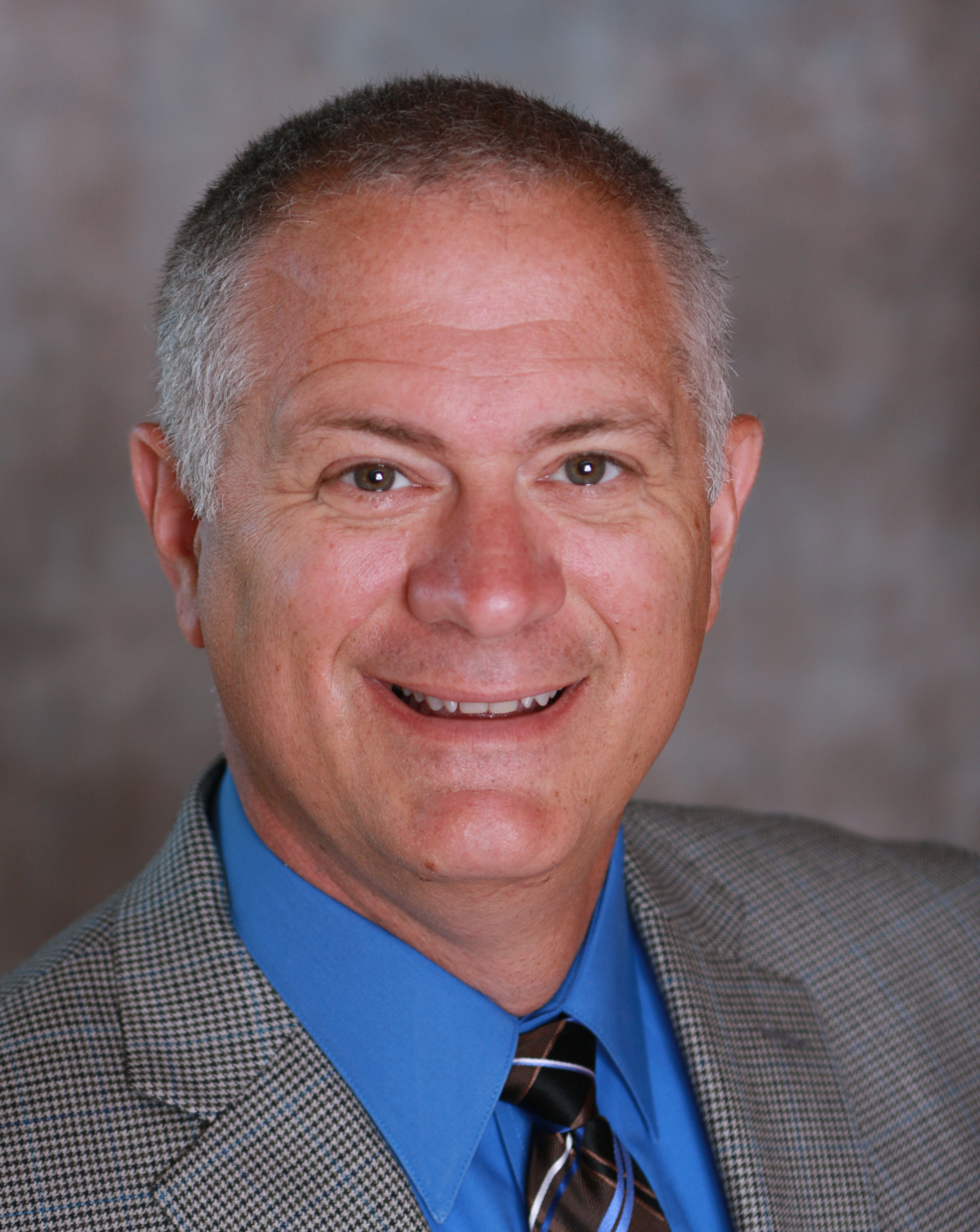 Portrait of Dr. Scott Livingston